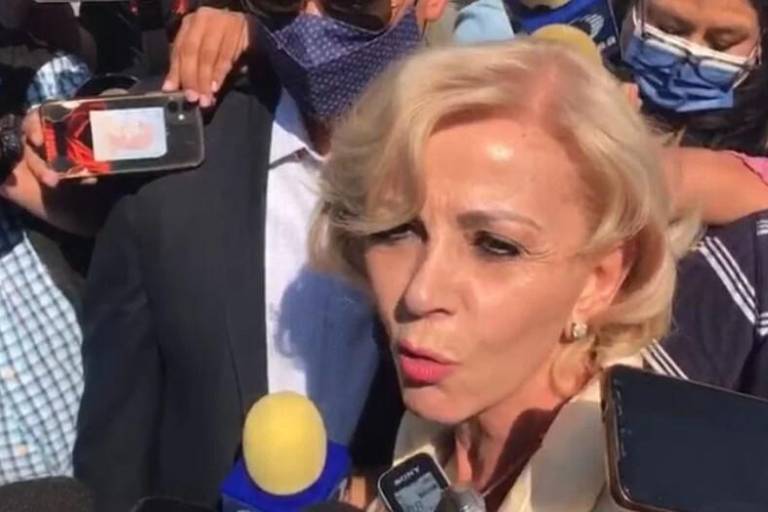 VIDEO | Alejandra Cuevas sale de prisión, luego del amparo de la SCJN