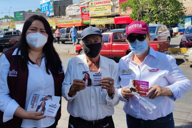 Yadira Marcos visita casa por casa el Distrito 5, para su reelección por Morena