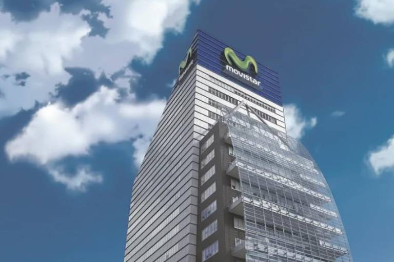 Telefónica se va de México, confirma su presidente y director general