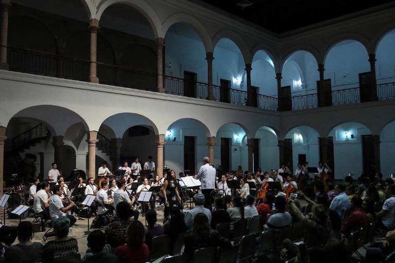 Celebra la Banda Sinfónica Juvenil a Culiacán con temas mexicanos