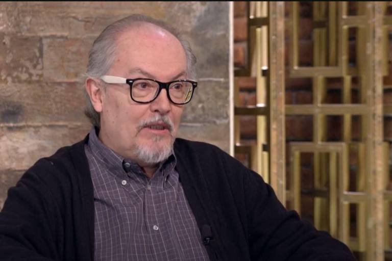 Falleció el escritor Álvaro Uribe