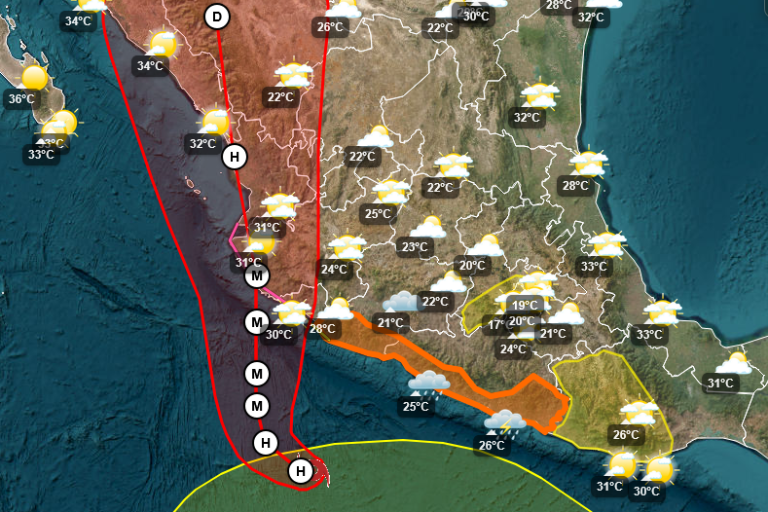 Trayectoria más reciente de la tormenta tropical Simon, que se prevé primero toque en Jalisco y después en el norte de Nayarit.