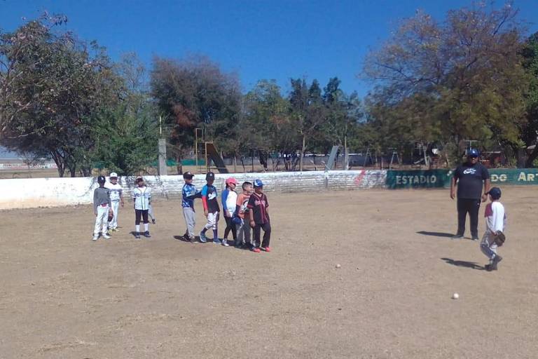 Liga de Beisbol Infantil y Juvenil del Club Pelikanos invita a unirse a sus filas
