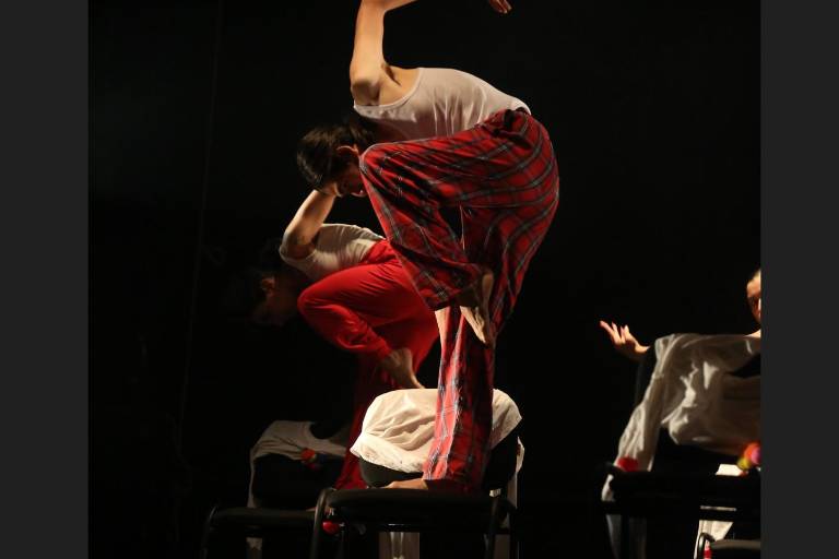 Alumnos de danza asombran con su talento al presentar siete coreografías