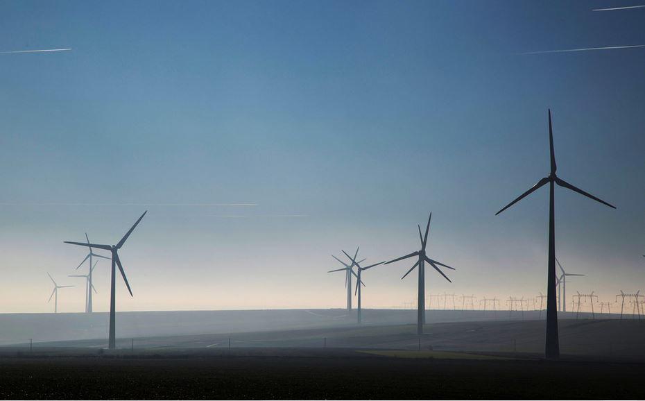 $!La energía eólica ayuda a una economía baja en emisiones de carbono.