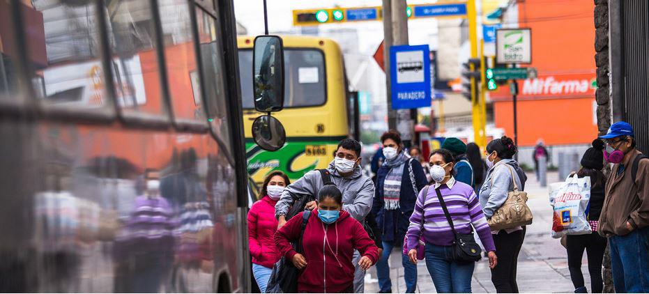 $!Las mujeres tienen una alta participación en los sectores comerciales y de servicios, pero no así en las esferas de la toma de decisiones.