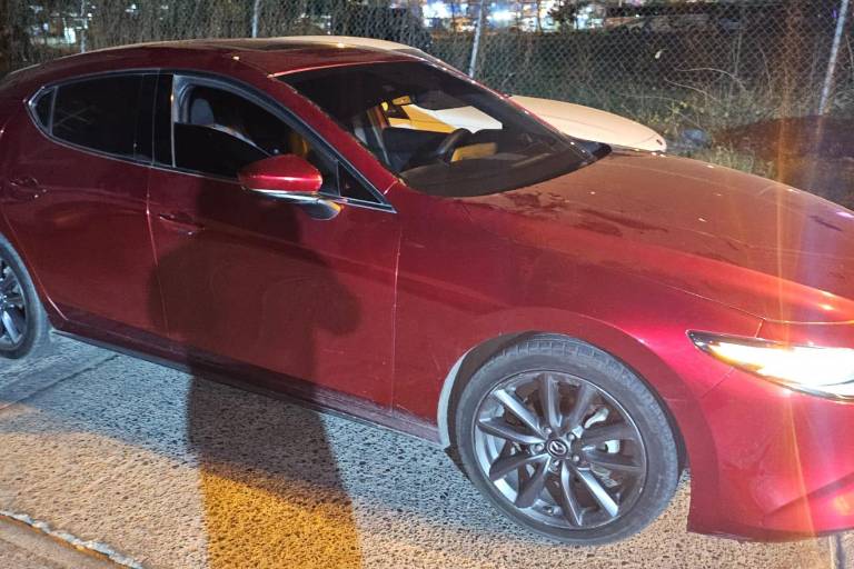 Recuperan en Mazatlán vehículo robado en la la Ciudad de México