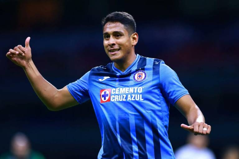 Cruz Azul realizaría intercambio con Monterrey: Luis Romo por Carlos Rodríguez