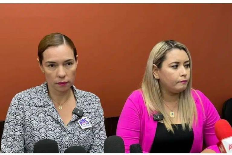 Denuncian Regidoras del PAS contra Alcaldesa de Rosario por presunto desvío millonario