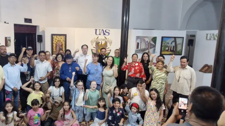 La exposición se exhibe en la Casa de la Cultura de la UAS.