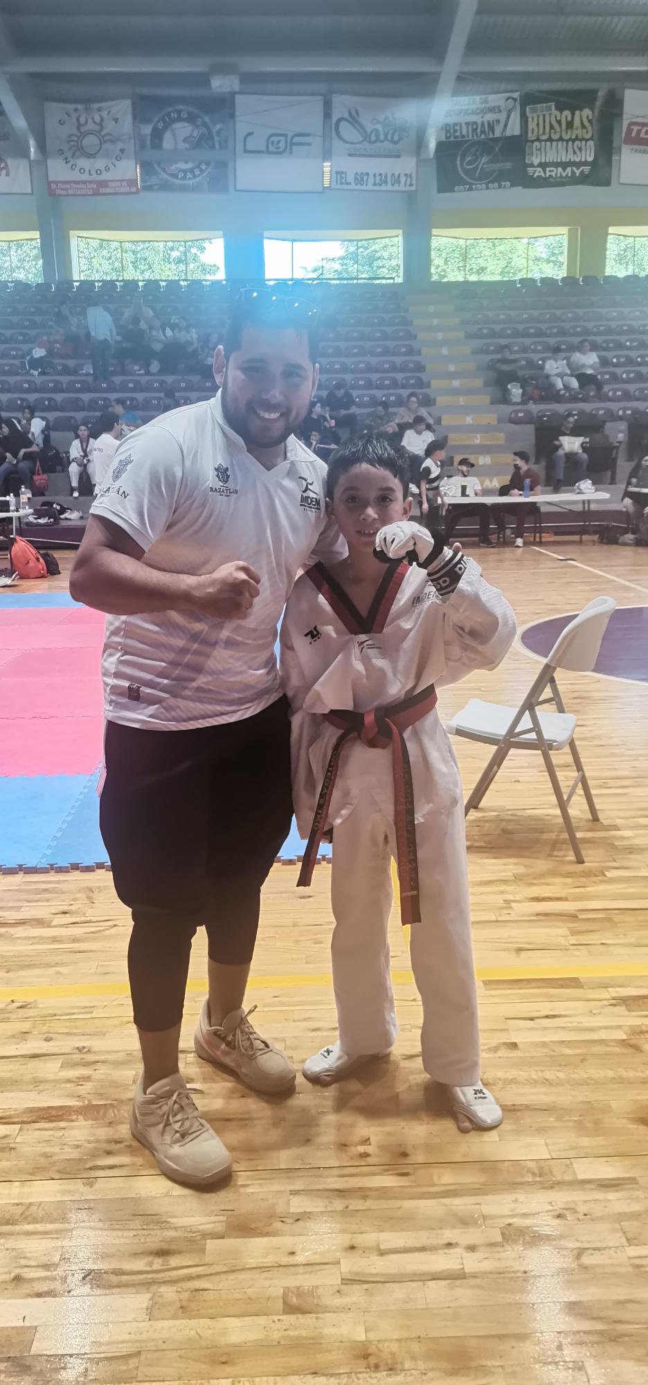 $!Obtienen taekwondoínes de Mazatlán seis medallas, en el selectivo de la Federación Mexicana