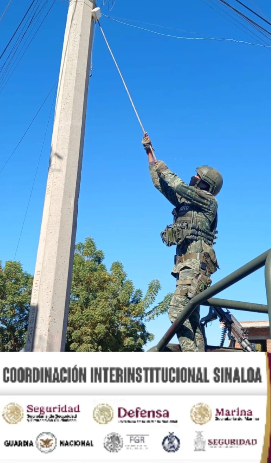 $!En Culiacán, autoridades de seguridad retiran videocámaras del crimen organizado que vigilaban la ciudad