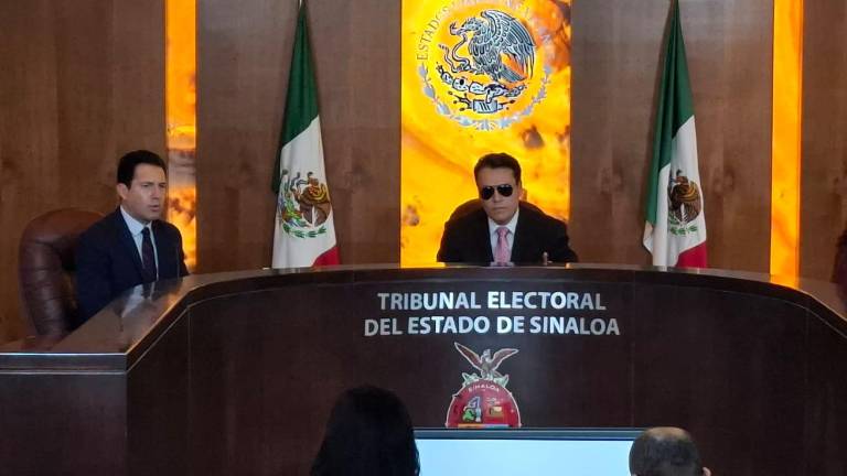 Los magistrados votaron a favor del proyecto de resolución con tres votos.