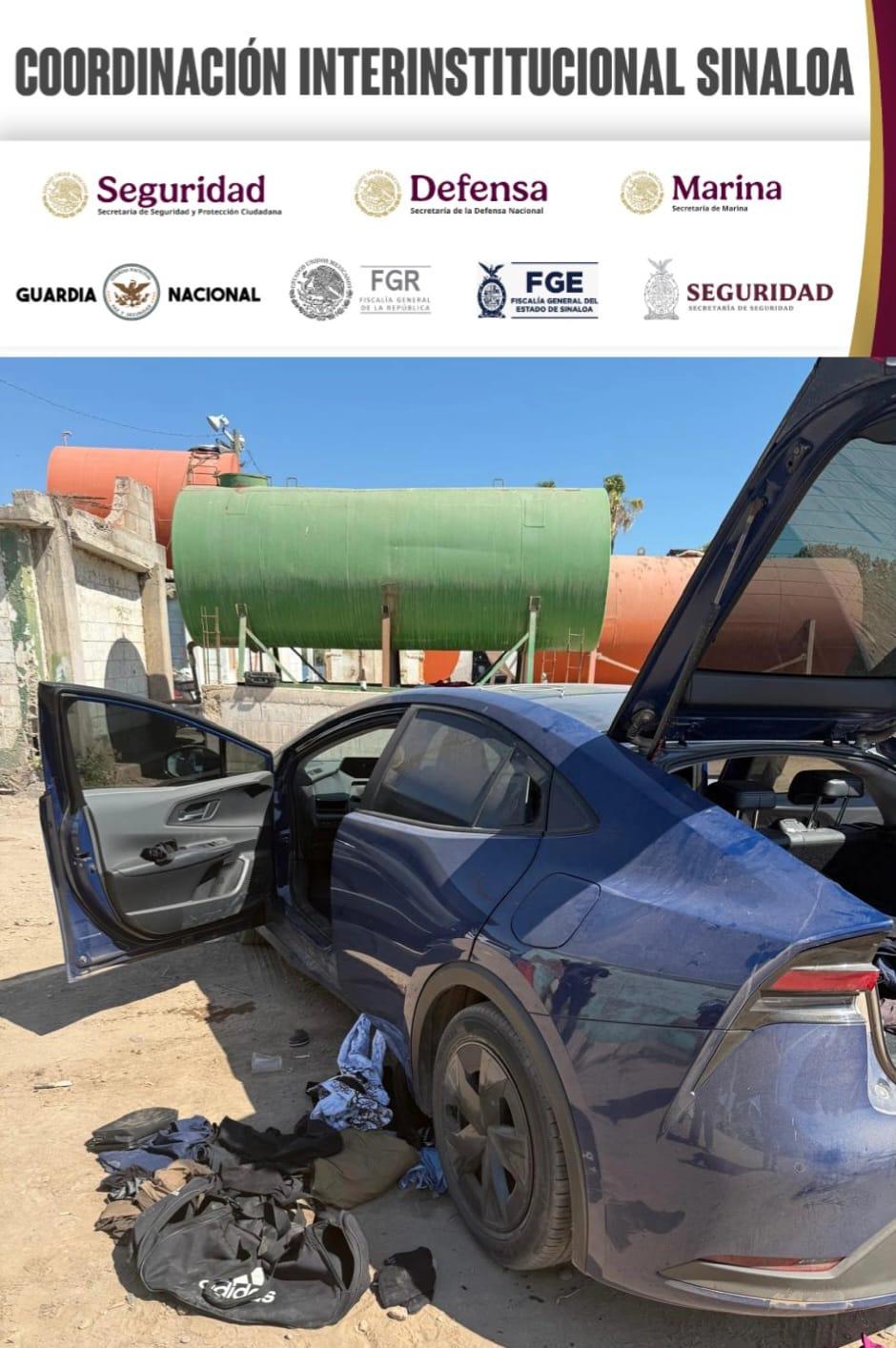 $!Detienen a 2 hombres y a un menor de edad, además aseguran arsenal, granadas y unidades blindadas en Navolato