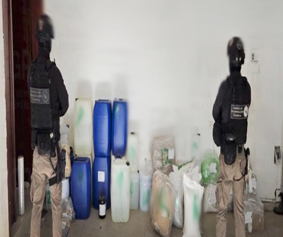 $!Aseguran 11 kilos de fentanilo y equipo táctico en residencial de Culiacán