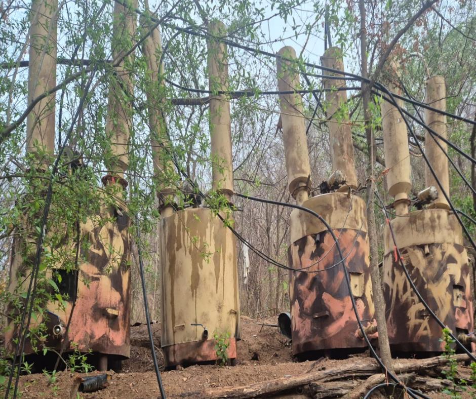 $!Ejército Mexicano inhabilita áreas con precursores químicos para drogas en operativo entre Sinaloa y Chihuahua