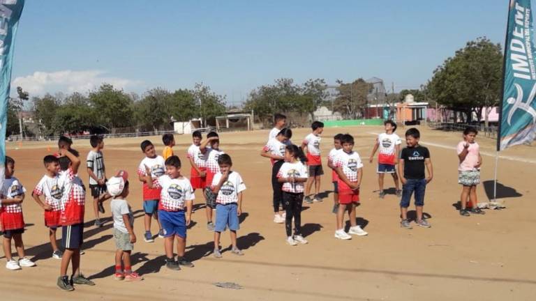 Los peques se alistan para competir.