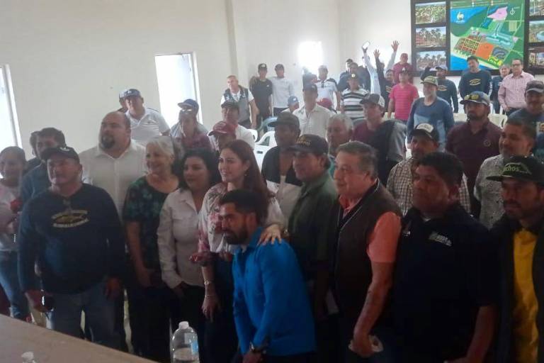 Pescadores de la Isla de la Piedra solicitan apoyos al Gobierno municipal y estatal