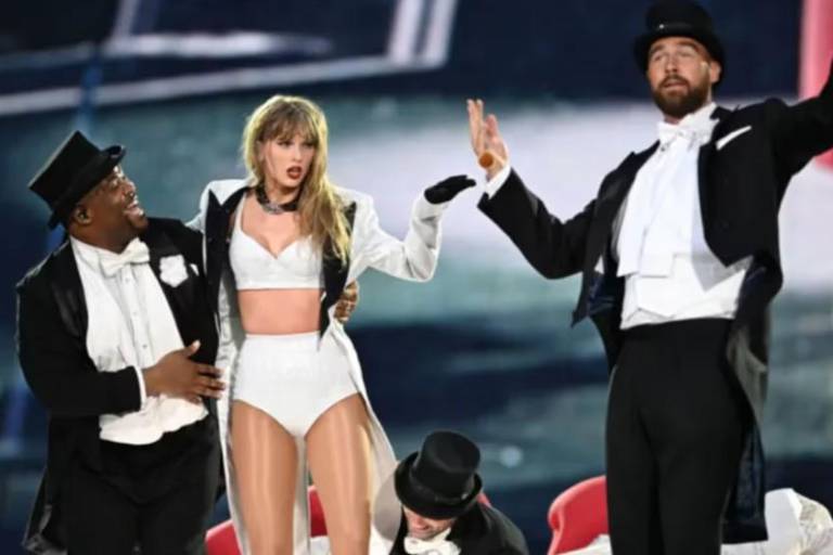 Kelce, Taylor Swift y su ‘Love Story’ con la NFL: Cuál es su relación y a qué equipo le va ella