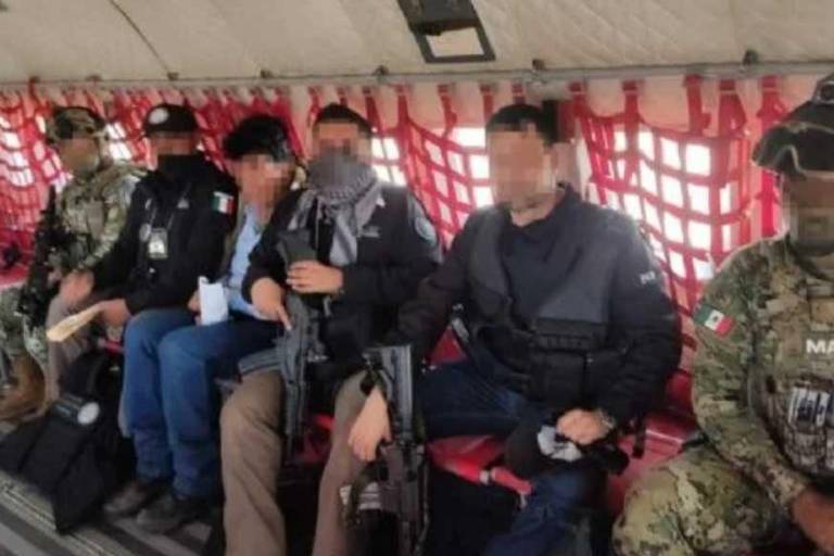 Ken Salazar niega que agentes estadounidenses hayan participado en la captura de Caro Quintero