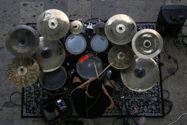 Aldo Hernández revela los secretos de un buen baterista de metal