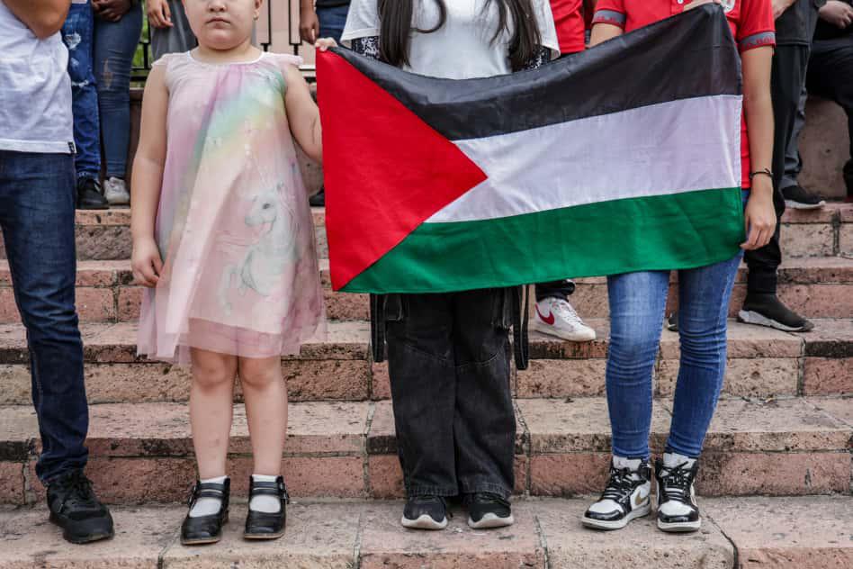 $!Estudiantes en Culiacán se manifiestan para exigir paz en Palestina