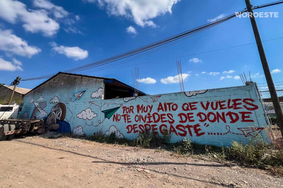 $!Murales transforman calles de la colonia La Costerita, en Culiacán