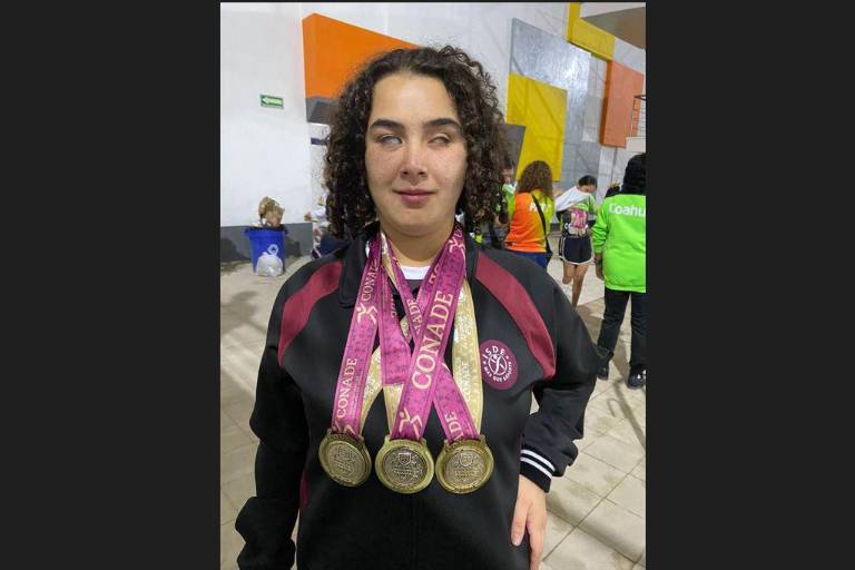 Mazatleca Claudia Aguirre cierra con su tercer oro la paranatación de los Juegos Conade