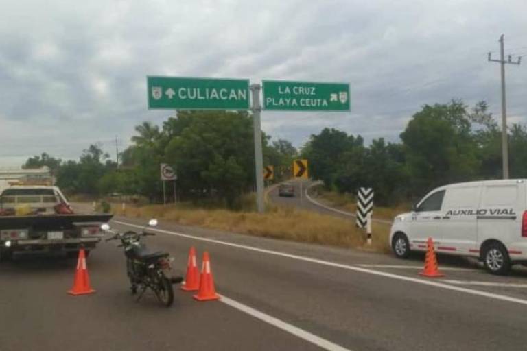 Se vuelca pipa en la Maxipista y cierran tramo carretero