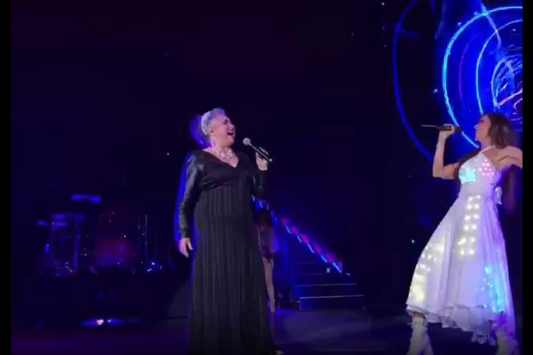 Reaparece Amanda Miguel en los escenarios tras fallecimiento de Diego Verdaguer