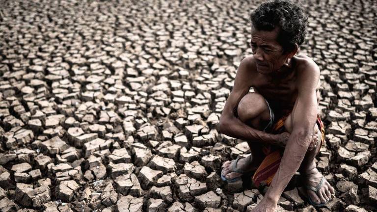 El fenómeno de El Niño suele traer consigo condiciones más secas, lo que aumenta el riesgo de sequías severas e incendios forestales.