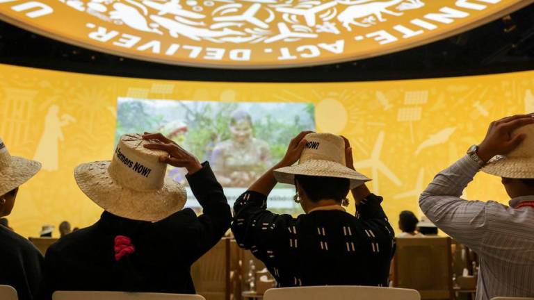 Vista general de la sesión sobre “Agricultores y productores tradicionales” durante la Conferencia de las Naciones Unidas sobre el Cambio Climático COP28 en Expo City, en Dubái, Emiratos Árabes Unidos.