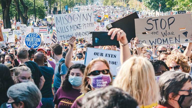 Simpatizantes del derecho al aborto en una manifestación en Washingon, D.C. en octubre de 2021.
