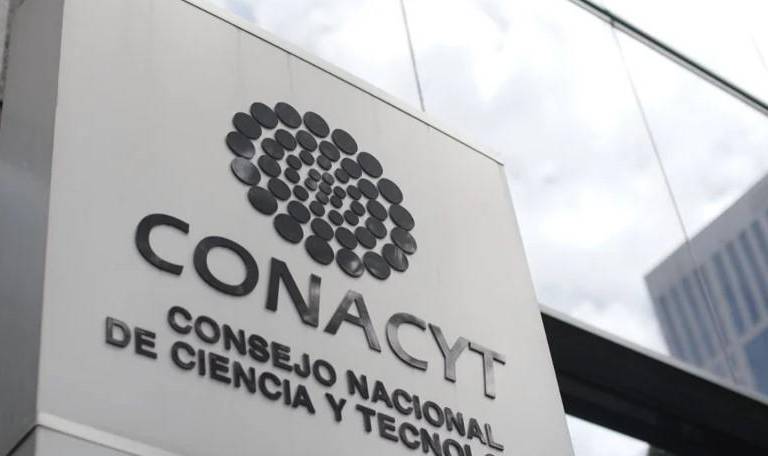 Más de 400 investigadores se han amparado contra el reglamento de investigadores del Conacyt