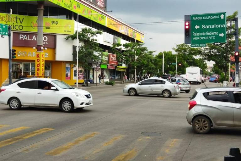 Colocación de semáforos en cruceros disminuyen siniestralidad vial en Culiacán: Mapasin