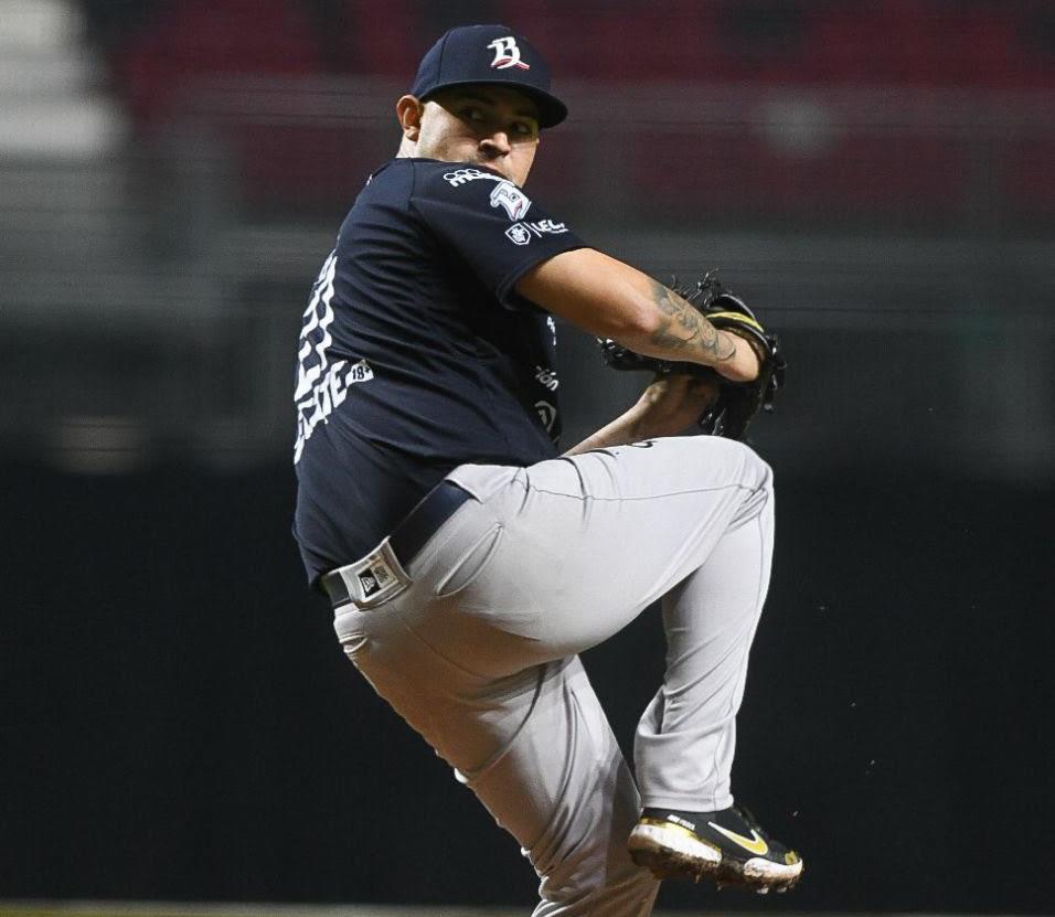 $!Tomateros en verano: Fabela liga duelos con jonrón y Sáinz se lleva su segunda victoria