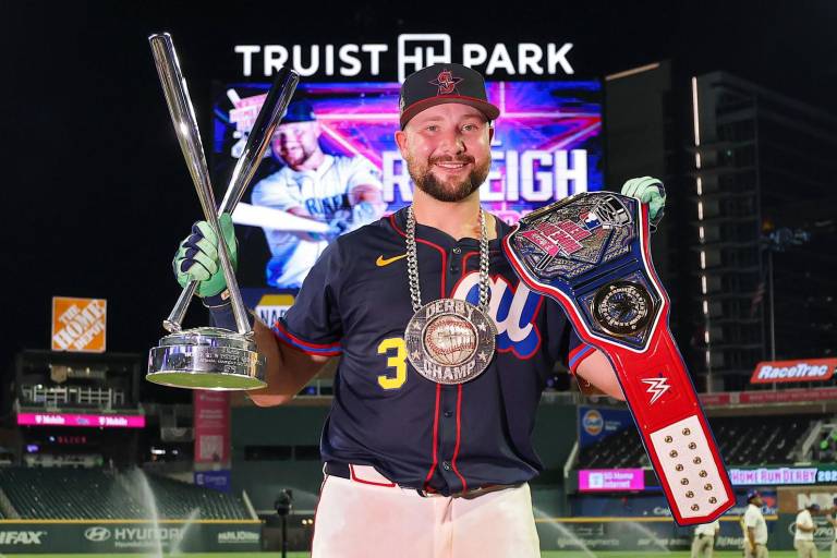 Cal Raleigh tiene una proyección de 60 jonrones, pero no es el único que podría alcanzar esa marca