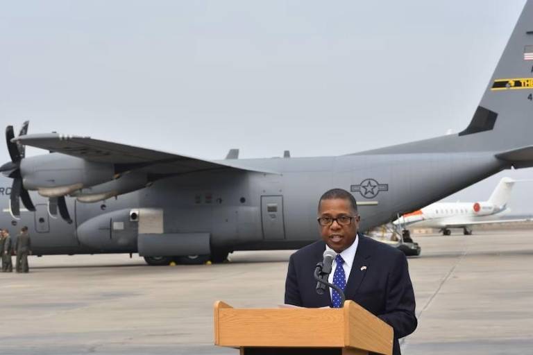 EU pide a Sheinbaum que reforma judicial respete inversiones del T-MEC