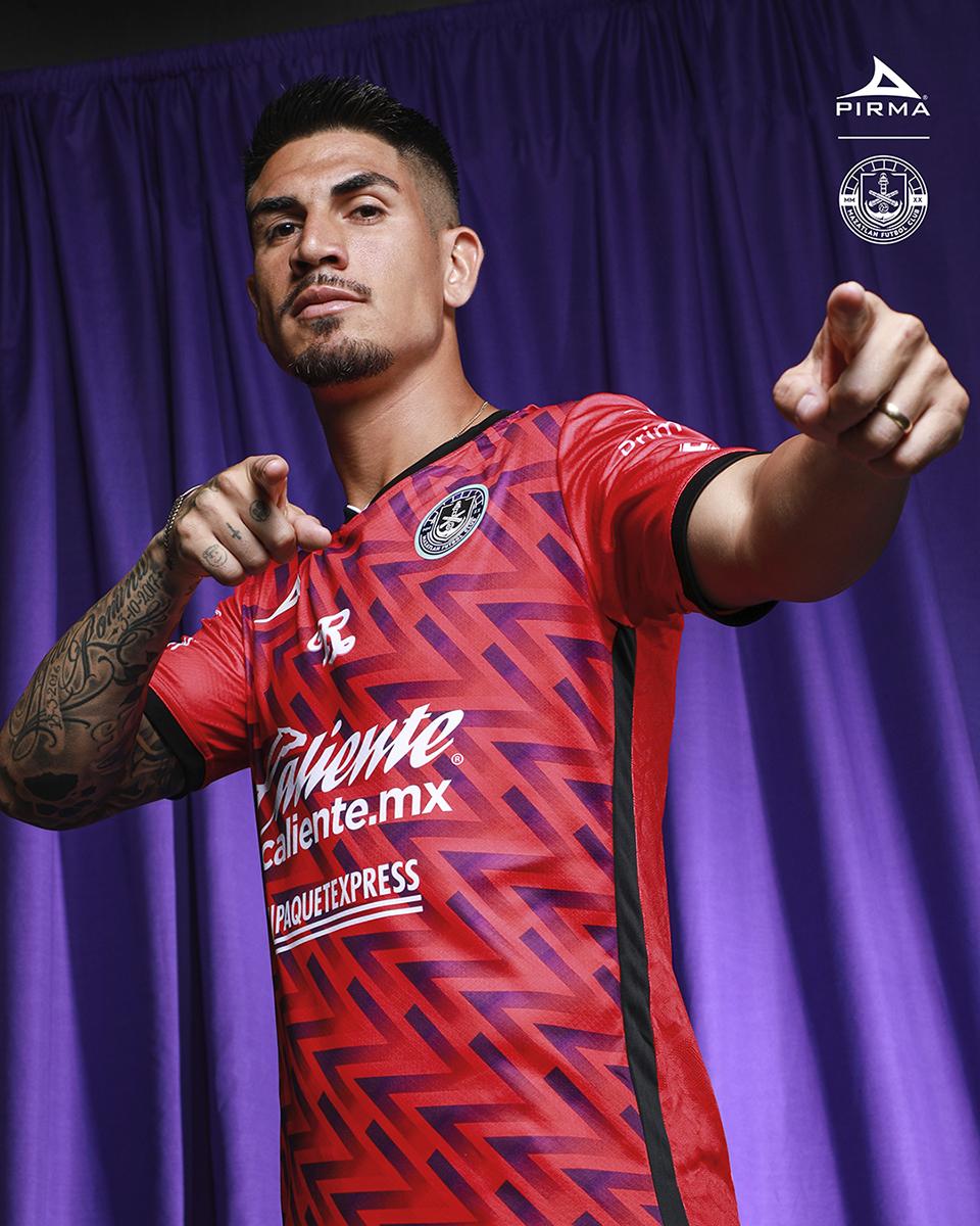 $!Mazatlán FC destapa su indumentaria para el Apertura 2025