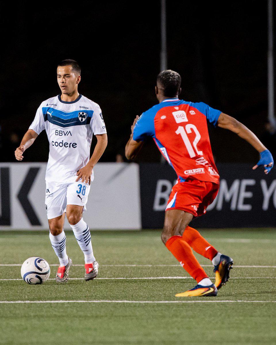 $!Rayados y Xelajú dejan todo abierto en la Concacaf