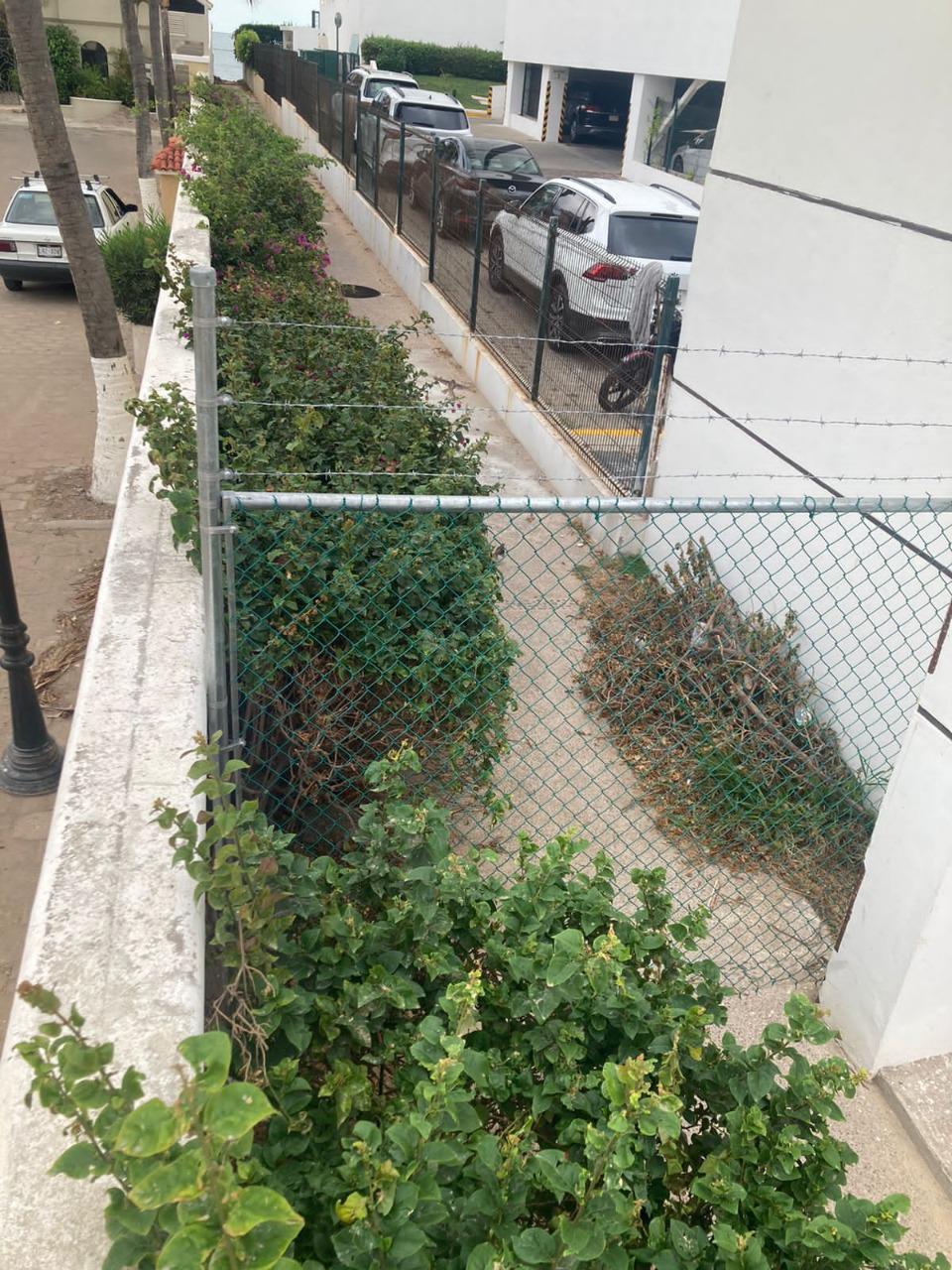 $!Cierran acceso a playa en Cerritos; vecinos piden reabrirlo