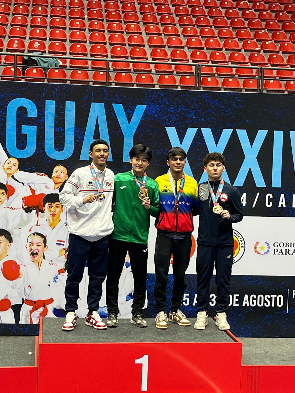 $!Mazatleco Daniel Yoshii se corona campeón panamericano juvenil en karate
