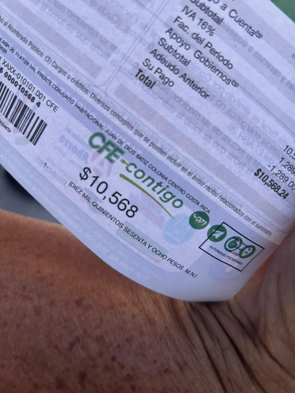 $!Habitantes de Villa Juárez acuden con recibos de luz e INE a asamblea de Imelda Castro y Fernández Noroña