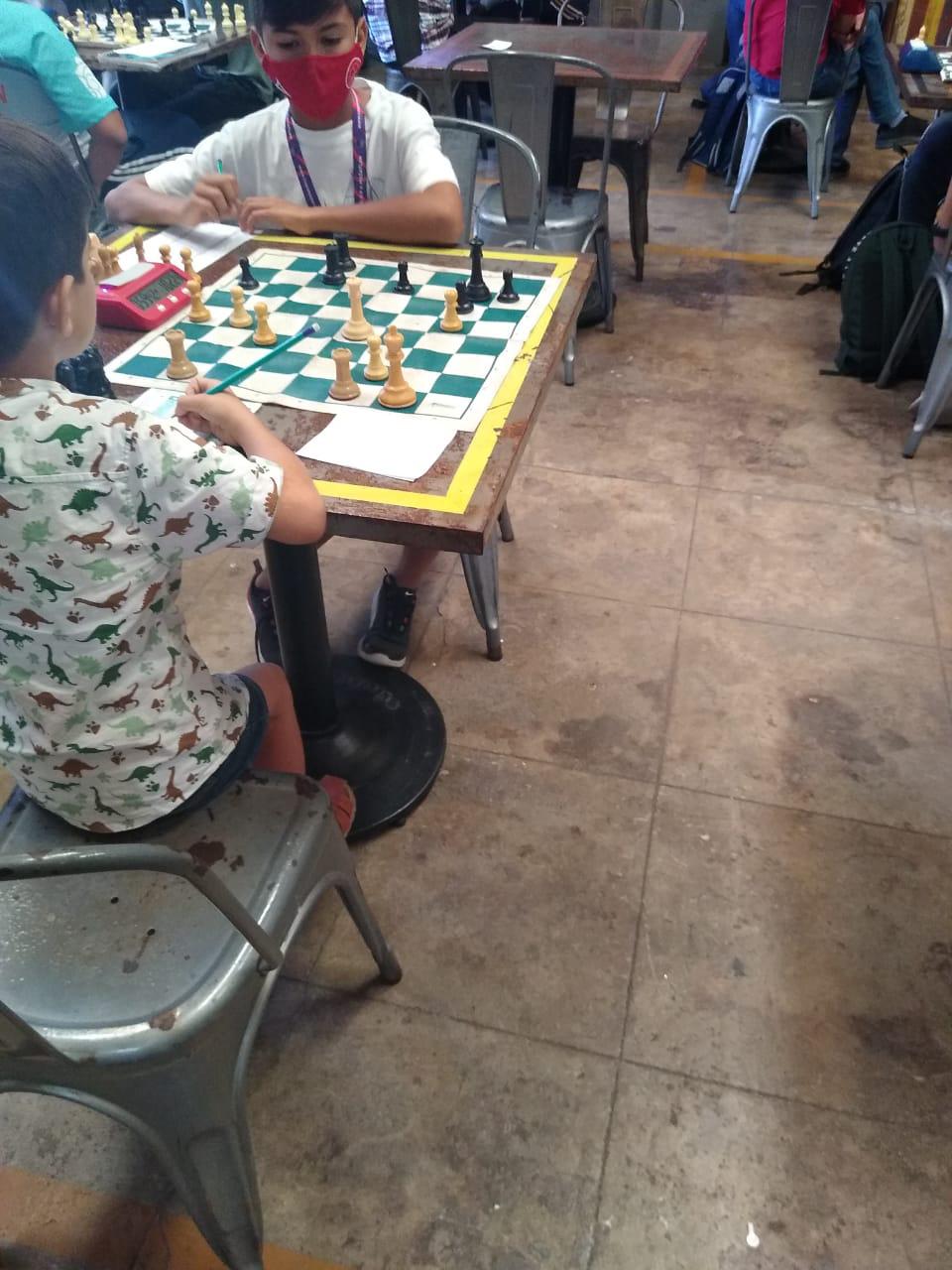 $!Aventajan Jara, Rodríguez y Hernández en Abierto de Ajedrez La Mona