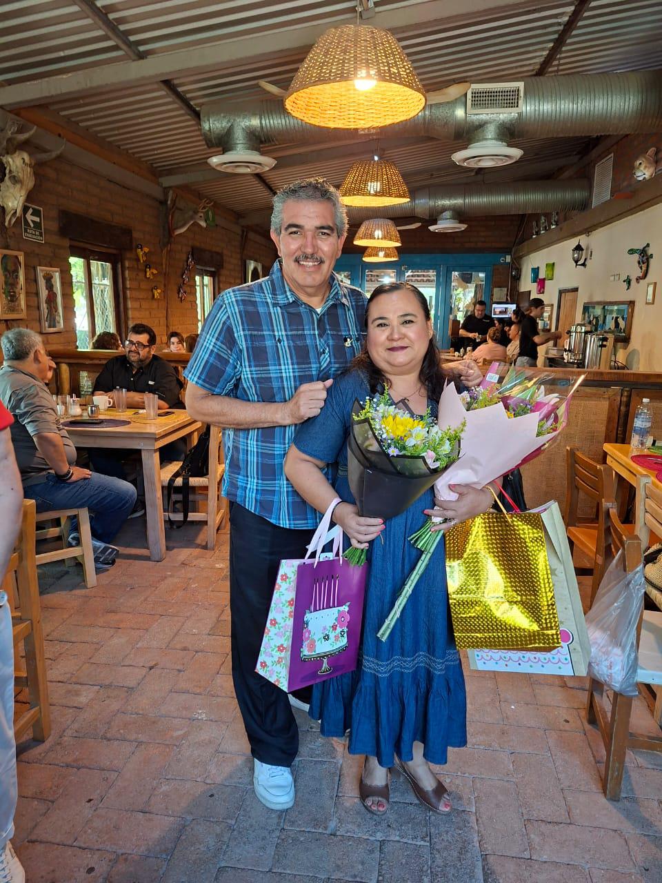 $!Ramón Cárdenas felicitó a Noelia.
