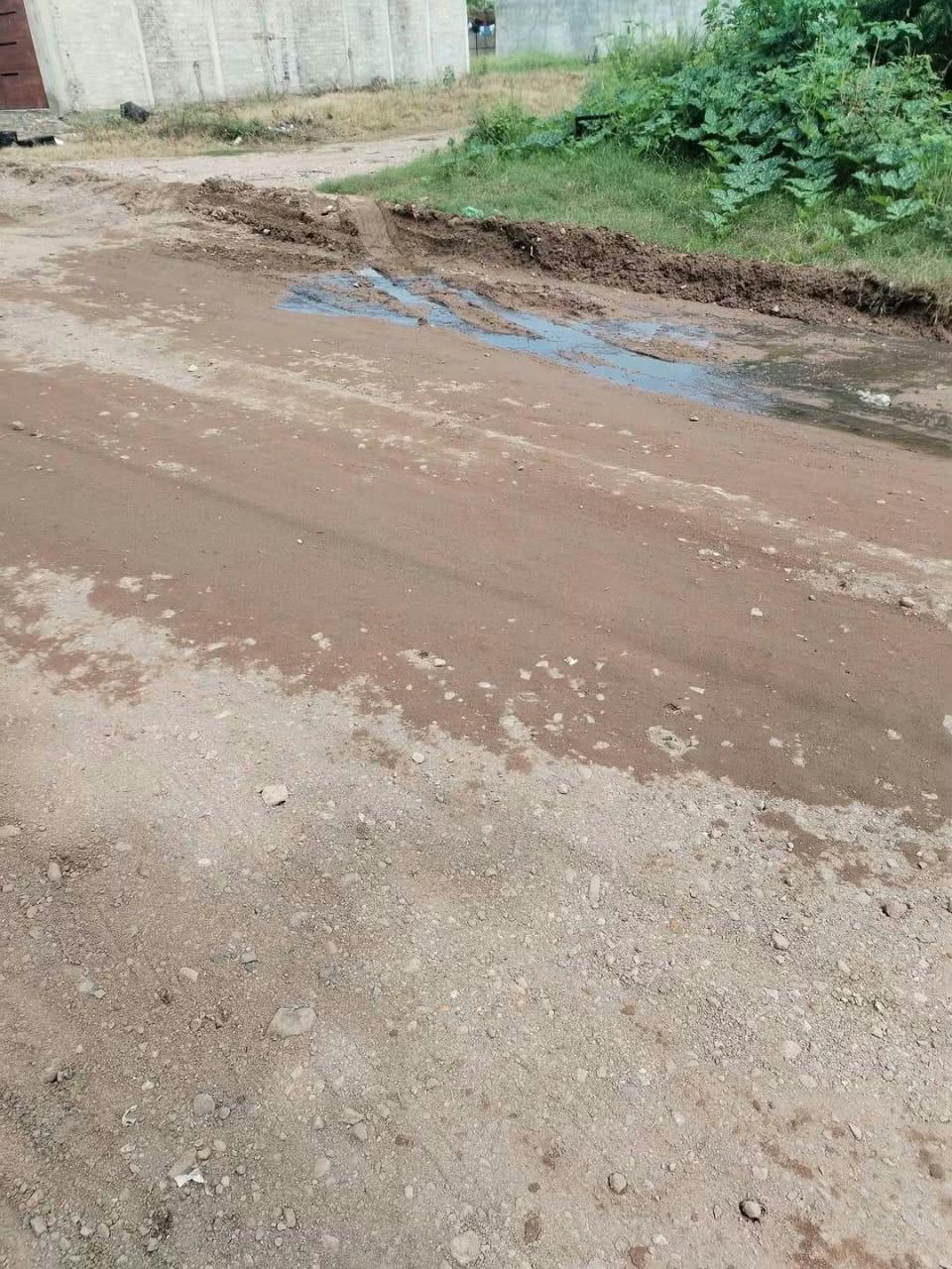 $!Vecinos de la calle Pino Suárez en Escuinapa exigen la reparación de la vialidad