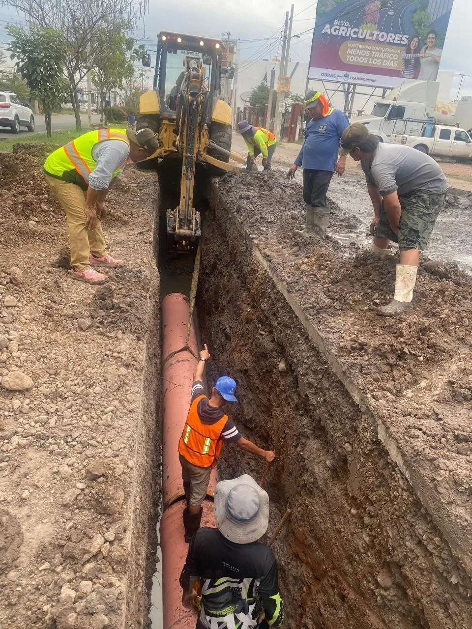 $!Anuncia Japac que continúa con trabajos de sustitución de redes de drenaje en Culiacán