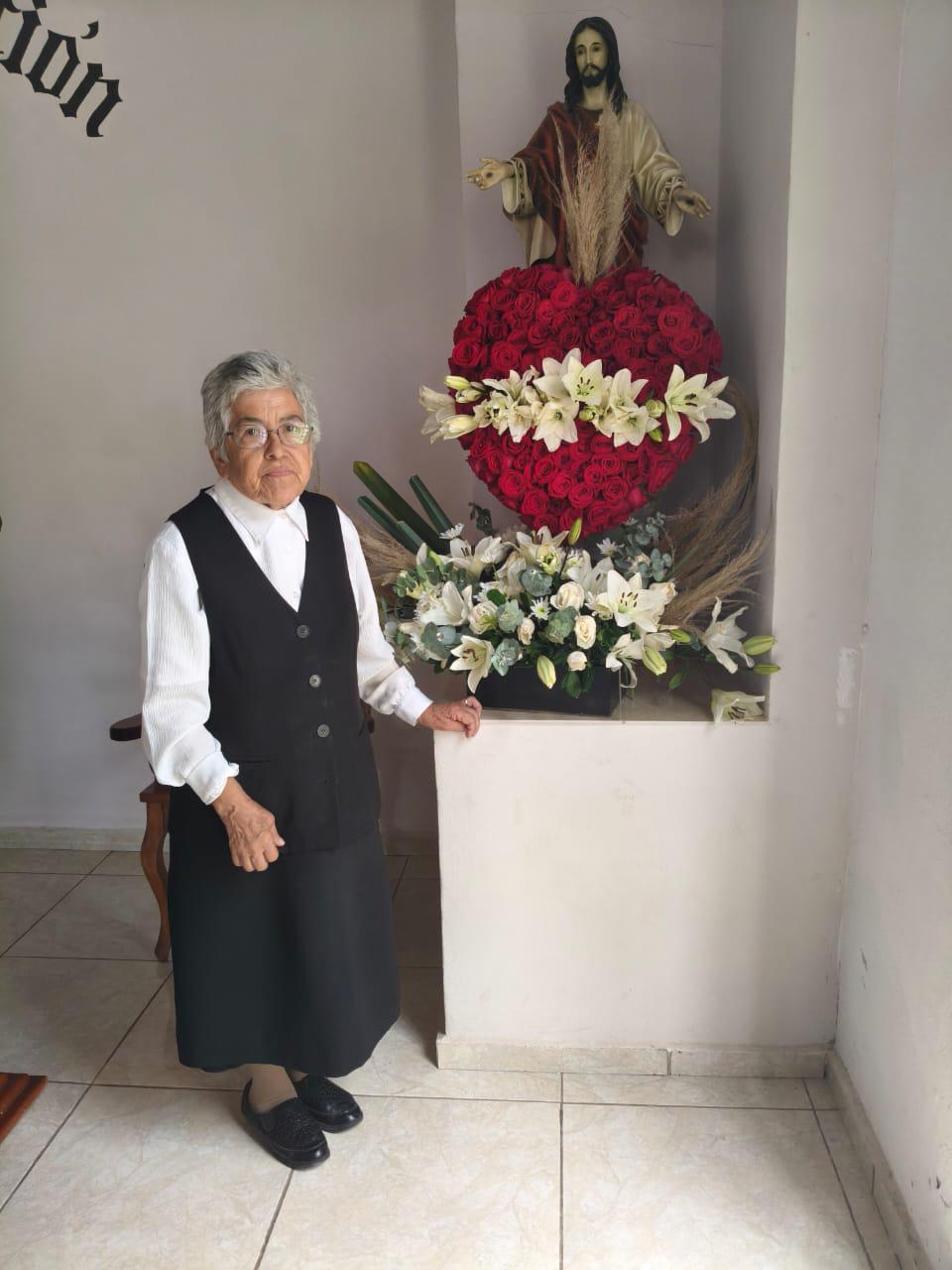 $!Tiene Ma. Inés 57 años consagrada a amar y reparar el Corazón de Jesús