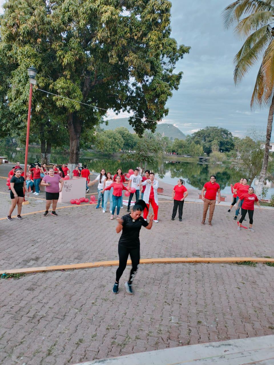 $!Personal de Salud sale a las calles de Rosario en el Día Mundial de la lucha contra el SIDA