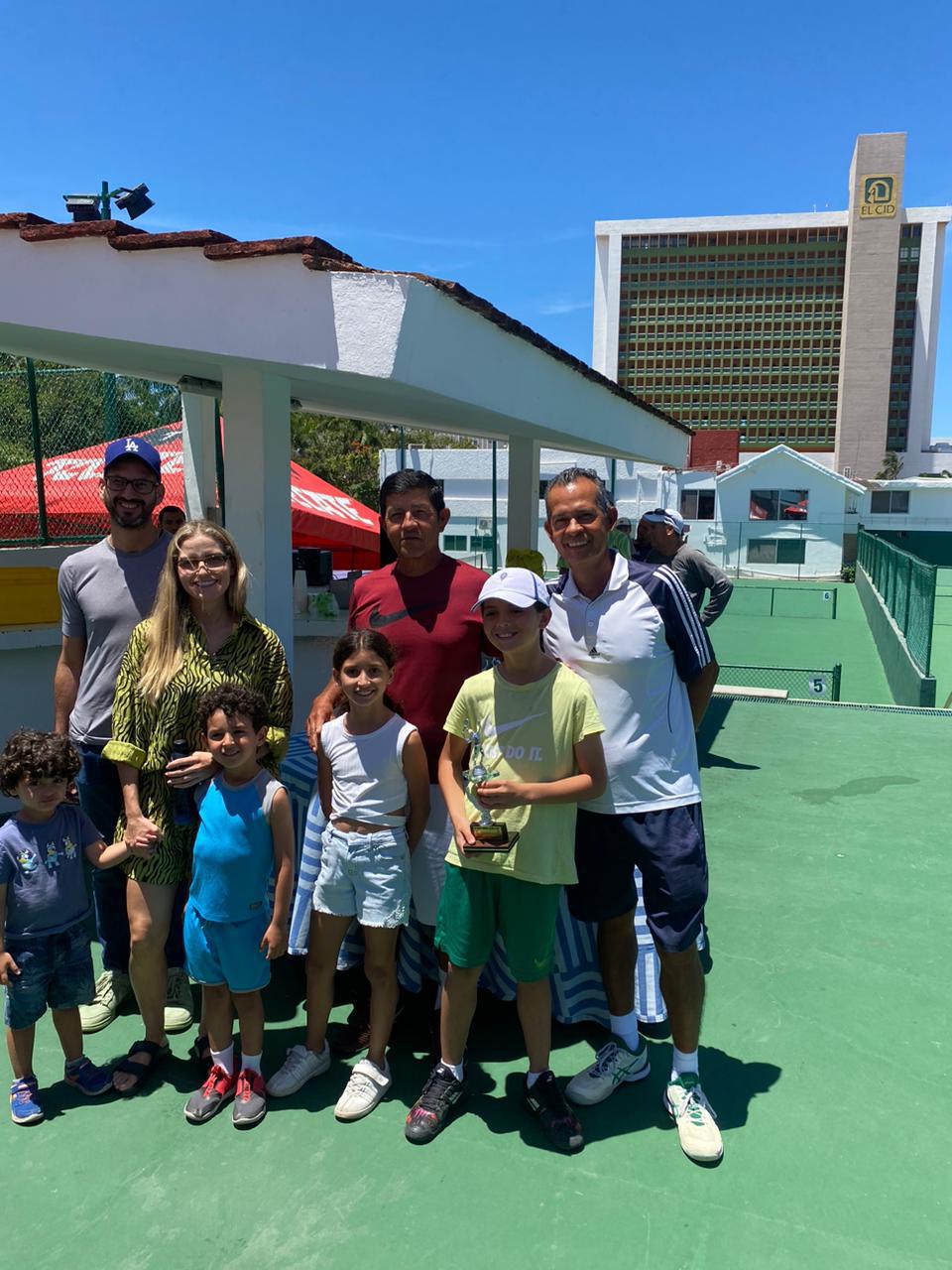 $!García levanta el título de Singles D en Copa Amstel